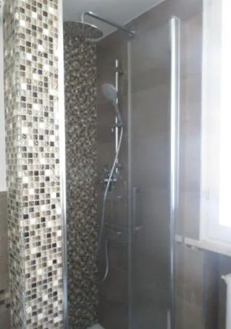 דירות צ'סנטיקו B50 Bilocale Vista Mare Con Terrazzo Abitabile