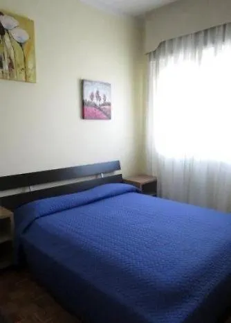 דירות צ'סנטיקו B50 Bilocale Vista Mare Con Terrazzo Abitabile